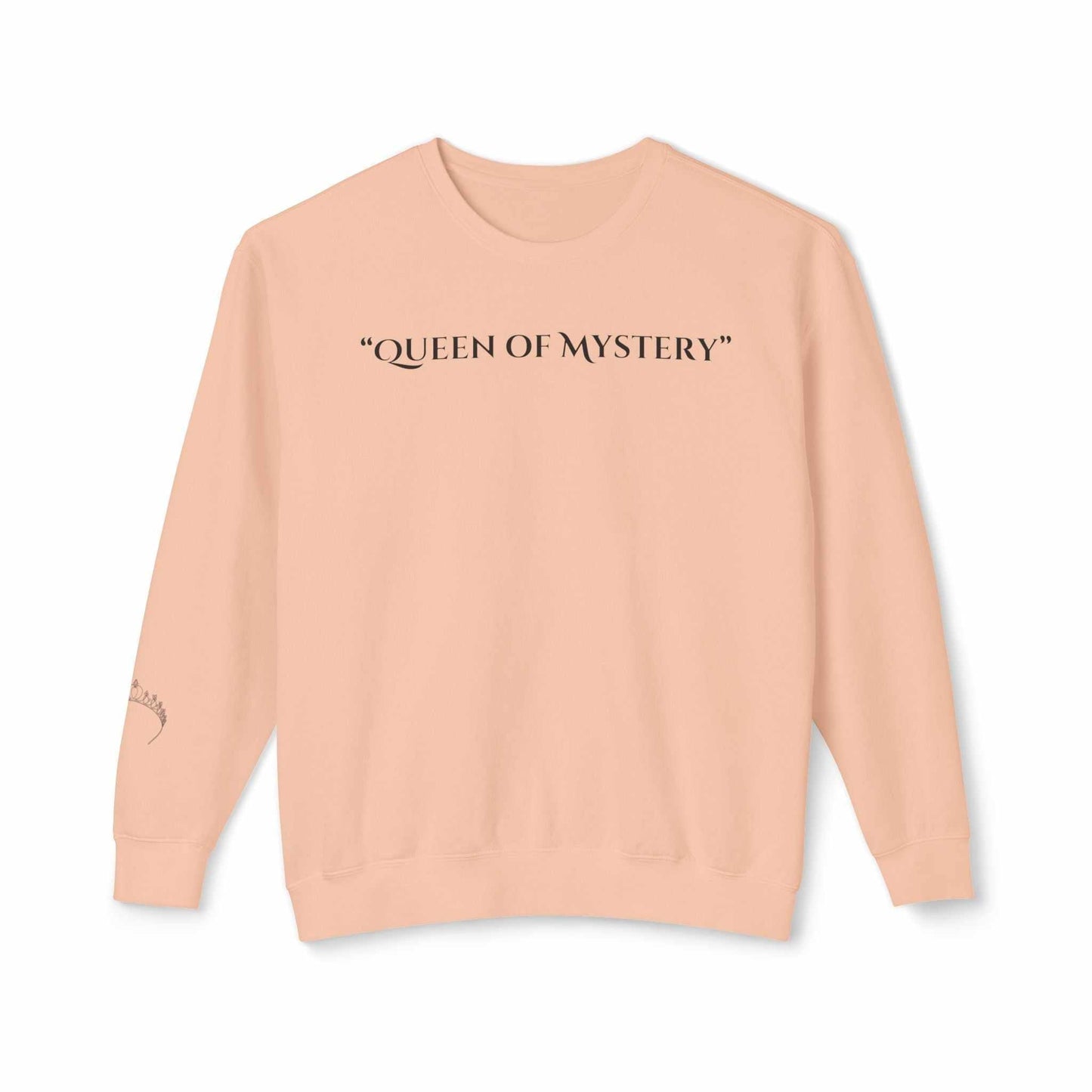 Peach sweatshirt with "Queen of Mystery" design, 100% cotton, ribbed cuffs and hem.