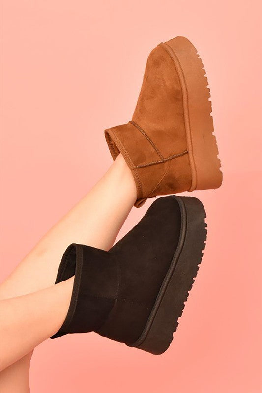 WILD DIVA Suede Round Toe Platform Booties