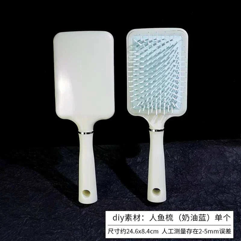 Portable airbag small comb mirror with cream glue material for DIY makeup.