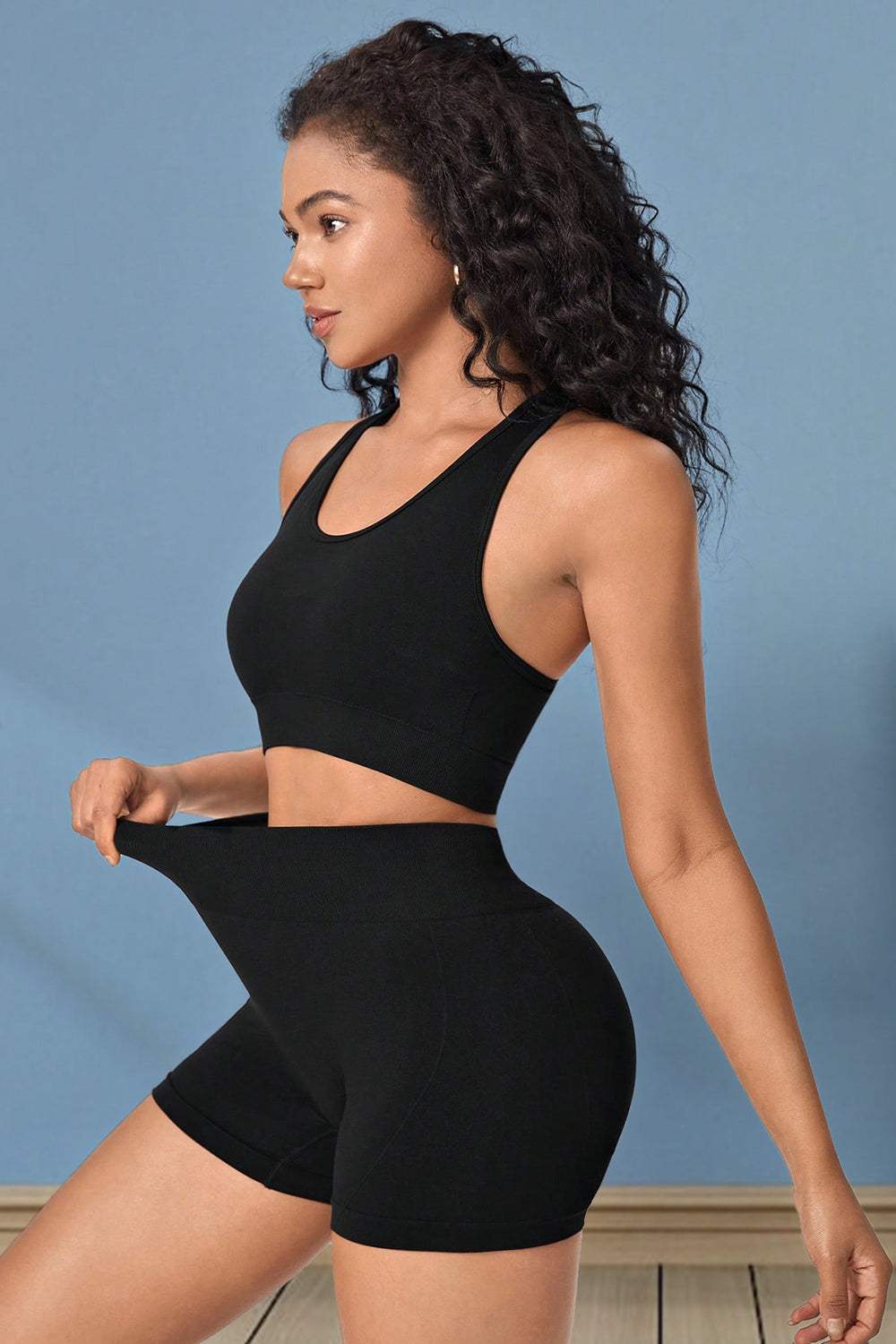 Cropped sports tank and shorts set, two-piece, high stretch, black, polyamide elastane blend.