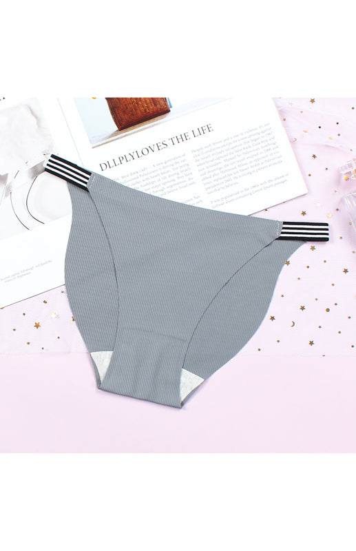 Women's seamless breathable panties, low waist, stripe pattern.