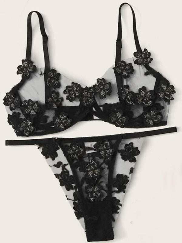 Sexy mesh embroidered flower appliqué bra set with moderate elasticity in black.